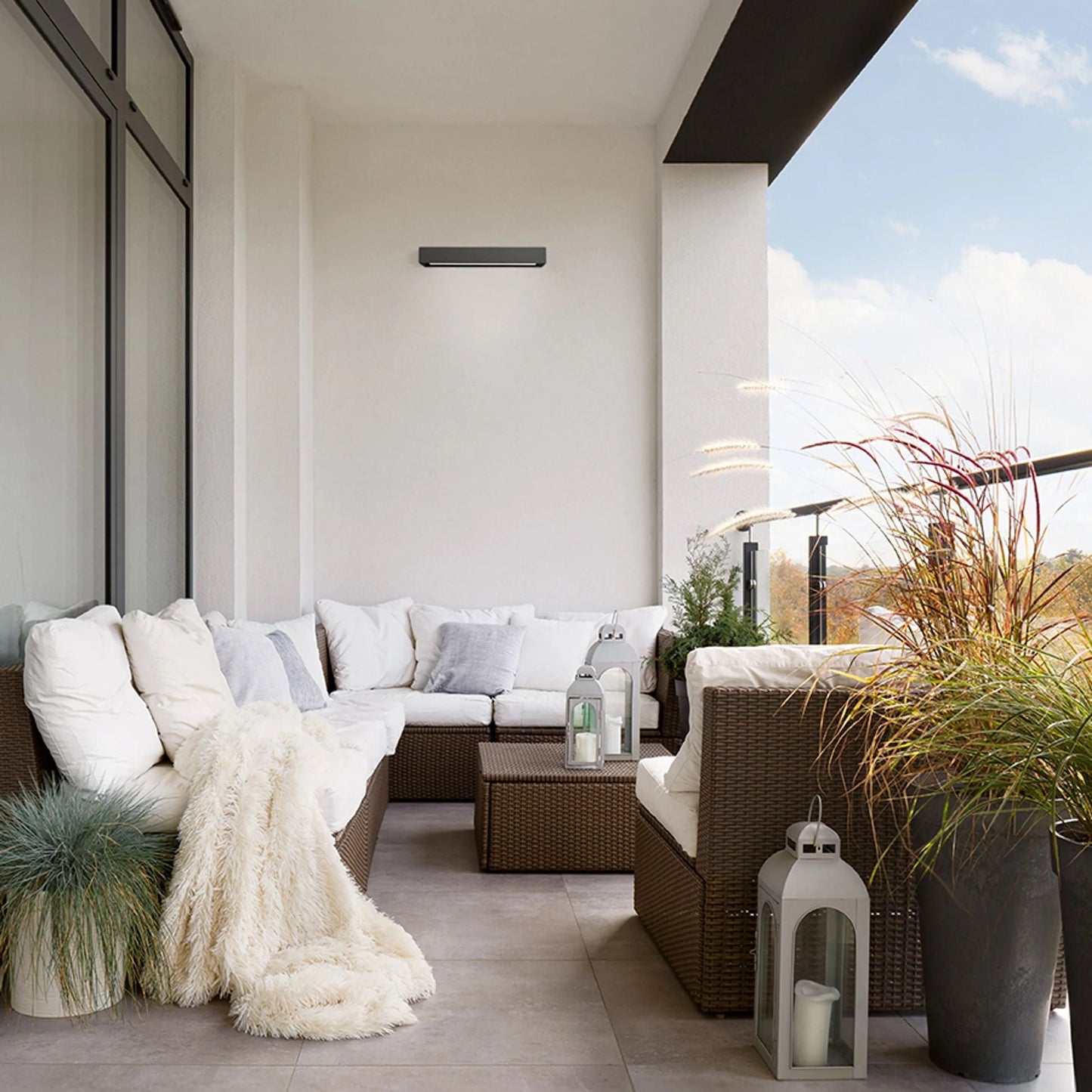 Aplica LED exterior IP65 10W | Lumina sus jos | 3000K